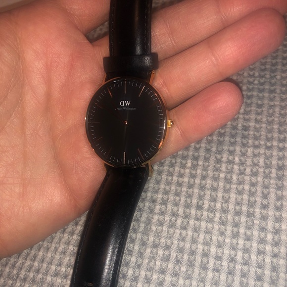 Daniel Wellington women’s watch - Picture 7 of 8